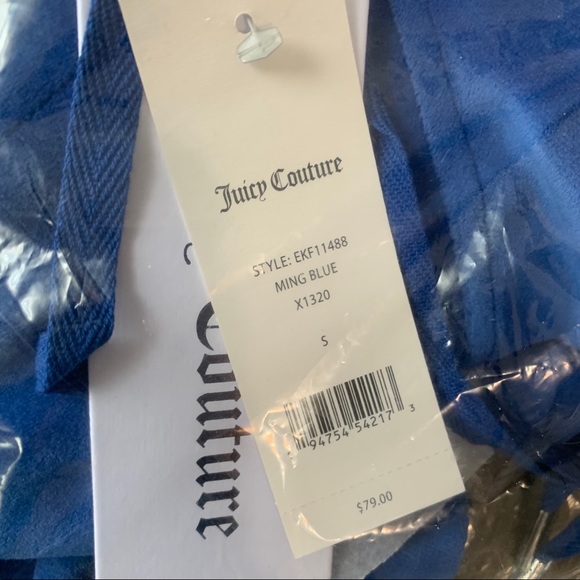 Juicy Couture Signature Cropped Pullover (… - Picture 7 of 7